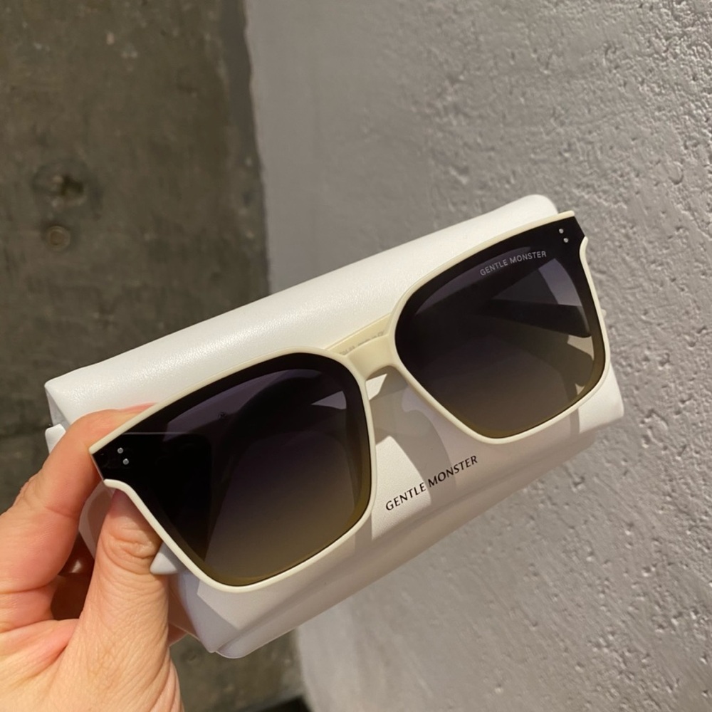 Gentle Monster Black and Cream Sunglasses